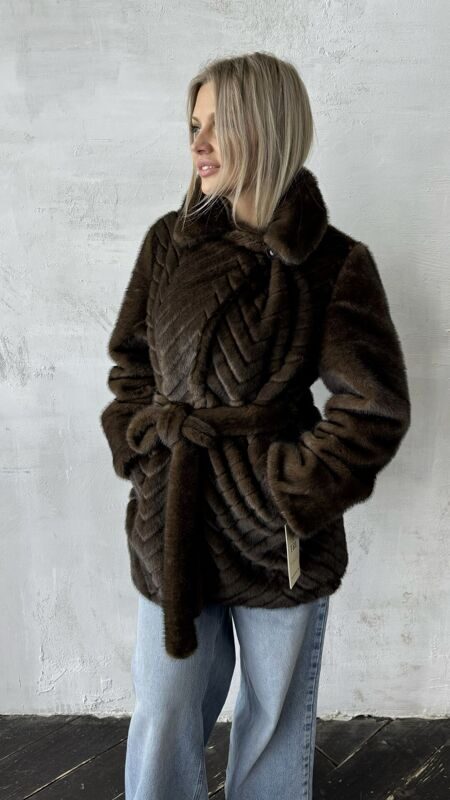 Шуба Ksenia Furs  экомех